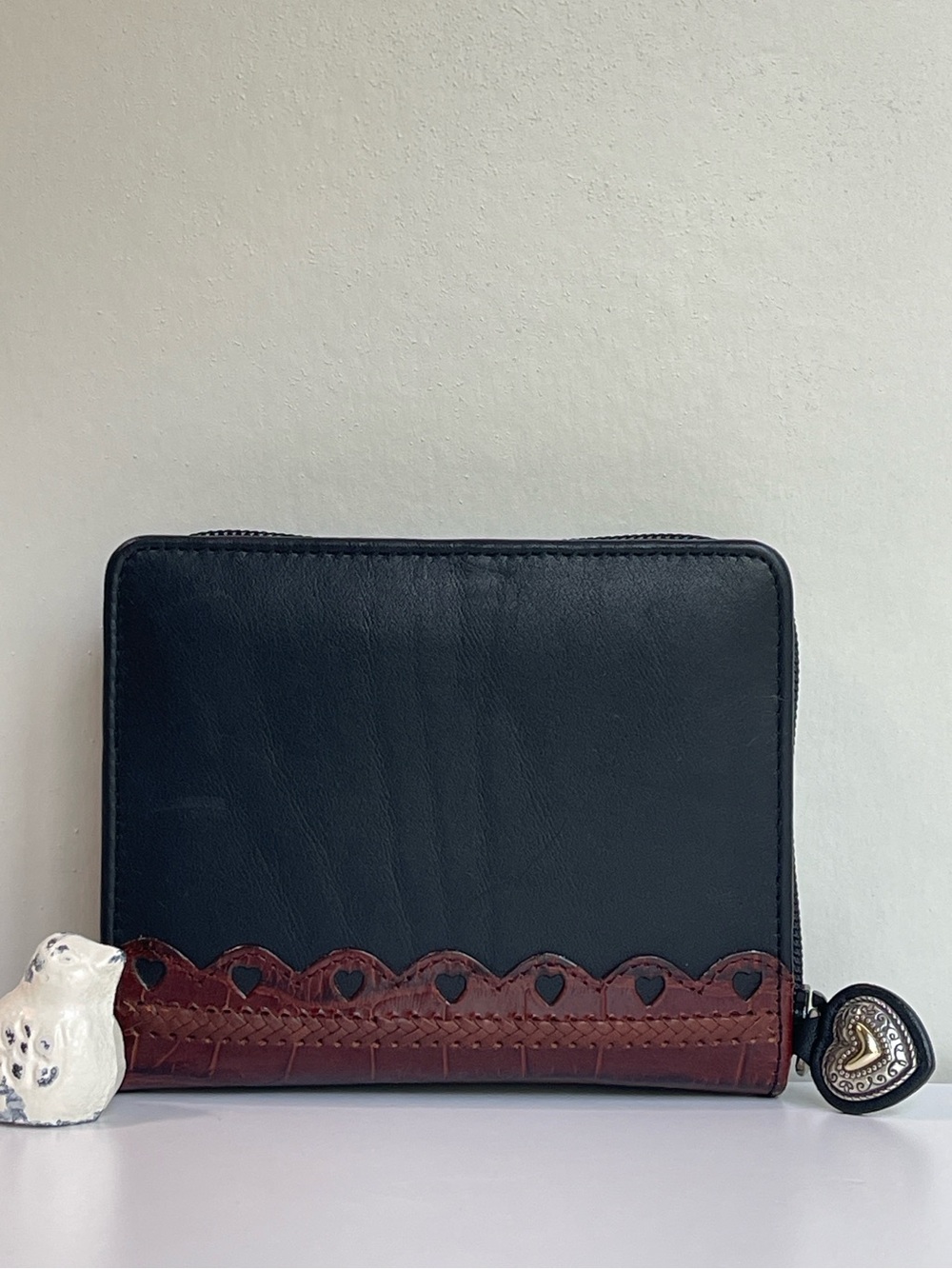 Brighton Vintage Leather Palm Organizer Case - Picture 2 of 16